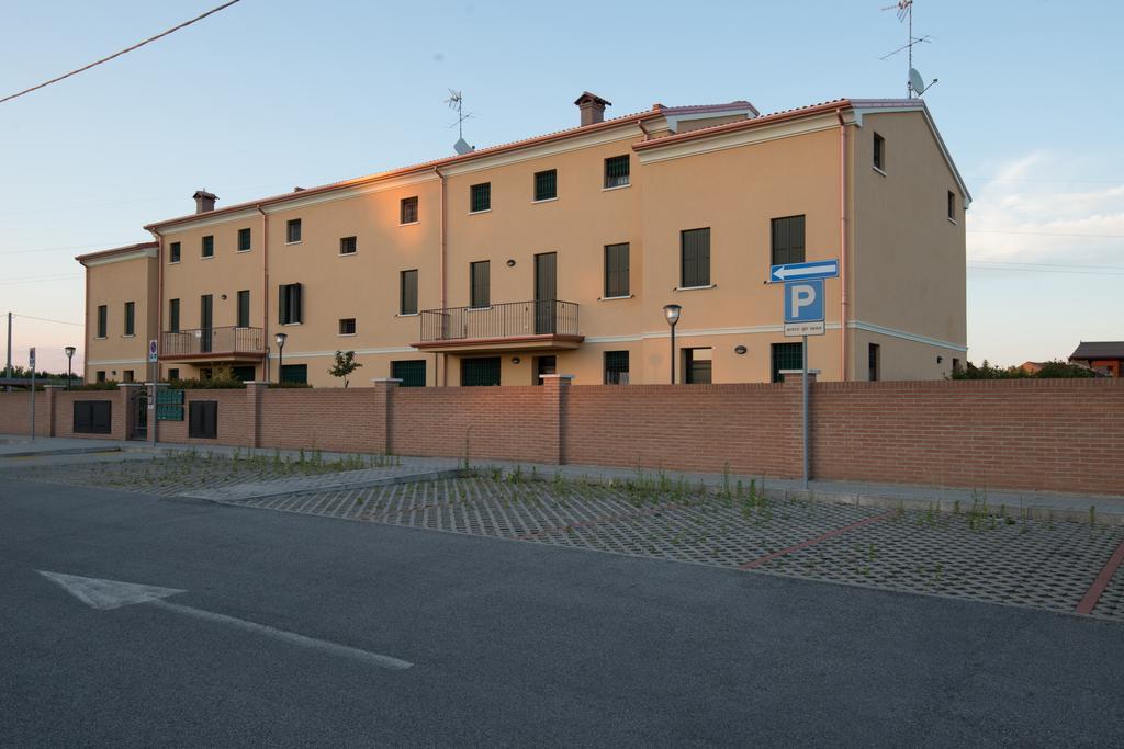 Parco Urbano Apartment Ferrara Ruang foto